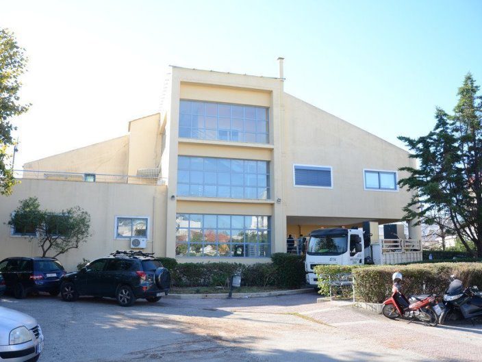 Read more about the article ΑΝΑΚΟΙΝΩΣΗ – ΑΛΛΑΓΗ ΤΗΛΕΦΩΝΙΚΩΝ ΑΡΙΘΜΩΝ ΣΤΙΣ ΥΠΗΡΕΣΙΕΣ ΠΟΥ ΣΤΕΓΑΖΟΝΤΑΙ ΣΤΟ ΚΤΙΡΙΟ ΕΛ. ΒΕΝΙΖΕΛΟΥ 38 & ΣΟΛΩΜΟΥ